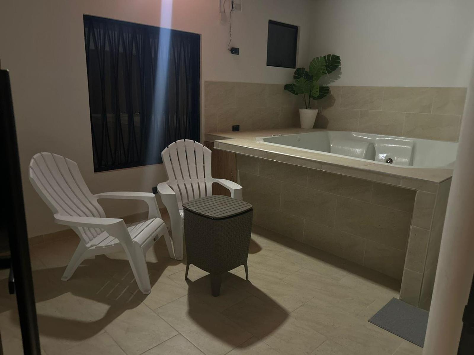 Clandestino - Hotel Boutique ラ・ドラダ エクステリア 写真